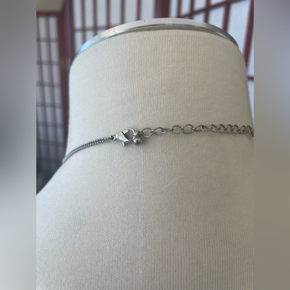 VINTAGE Silver Necklace - Picture 3 of 3
